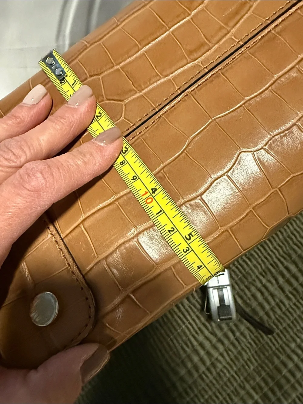 Michael Kors Mercer Croc-Embossed Tan Leather Tote - Picture 7 of 8